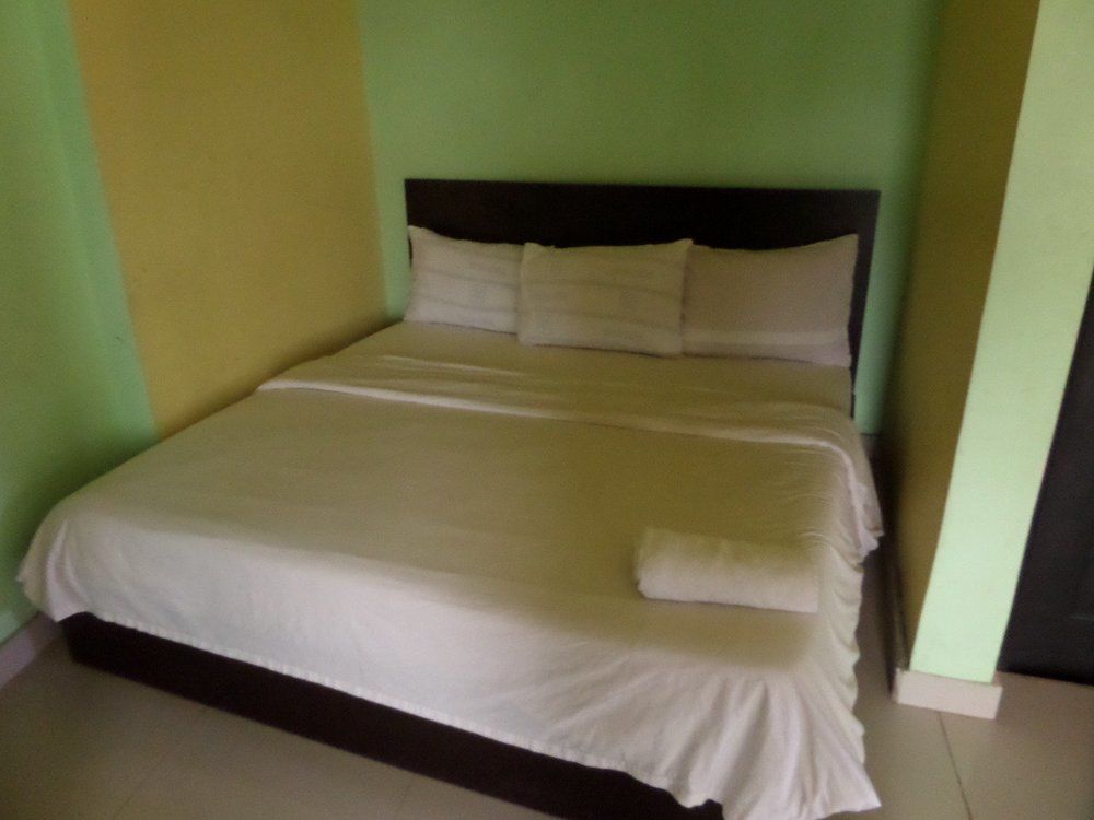 Flamingo Hotel Festac Town Εξωτερικό φωτογραφία