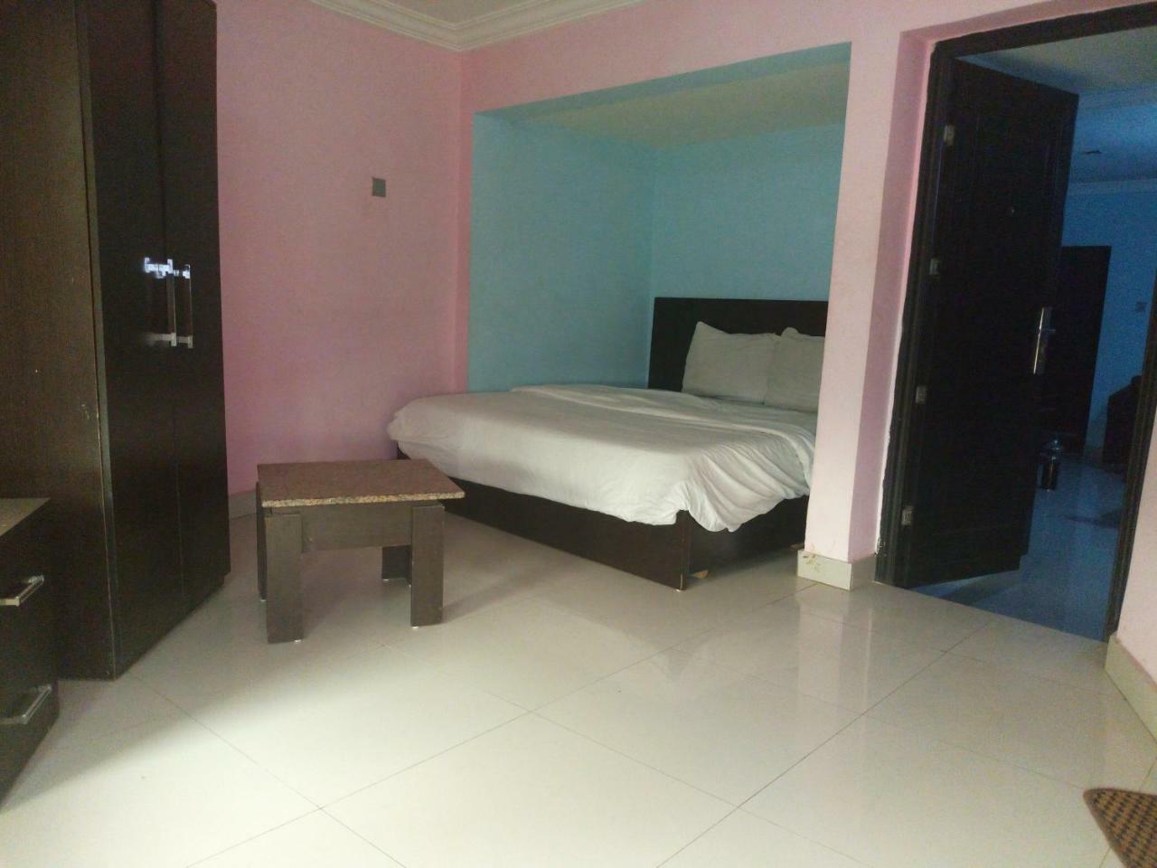 Flamingo Hotel Festac Town Εξωτερικό φωτογραφία