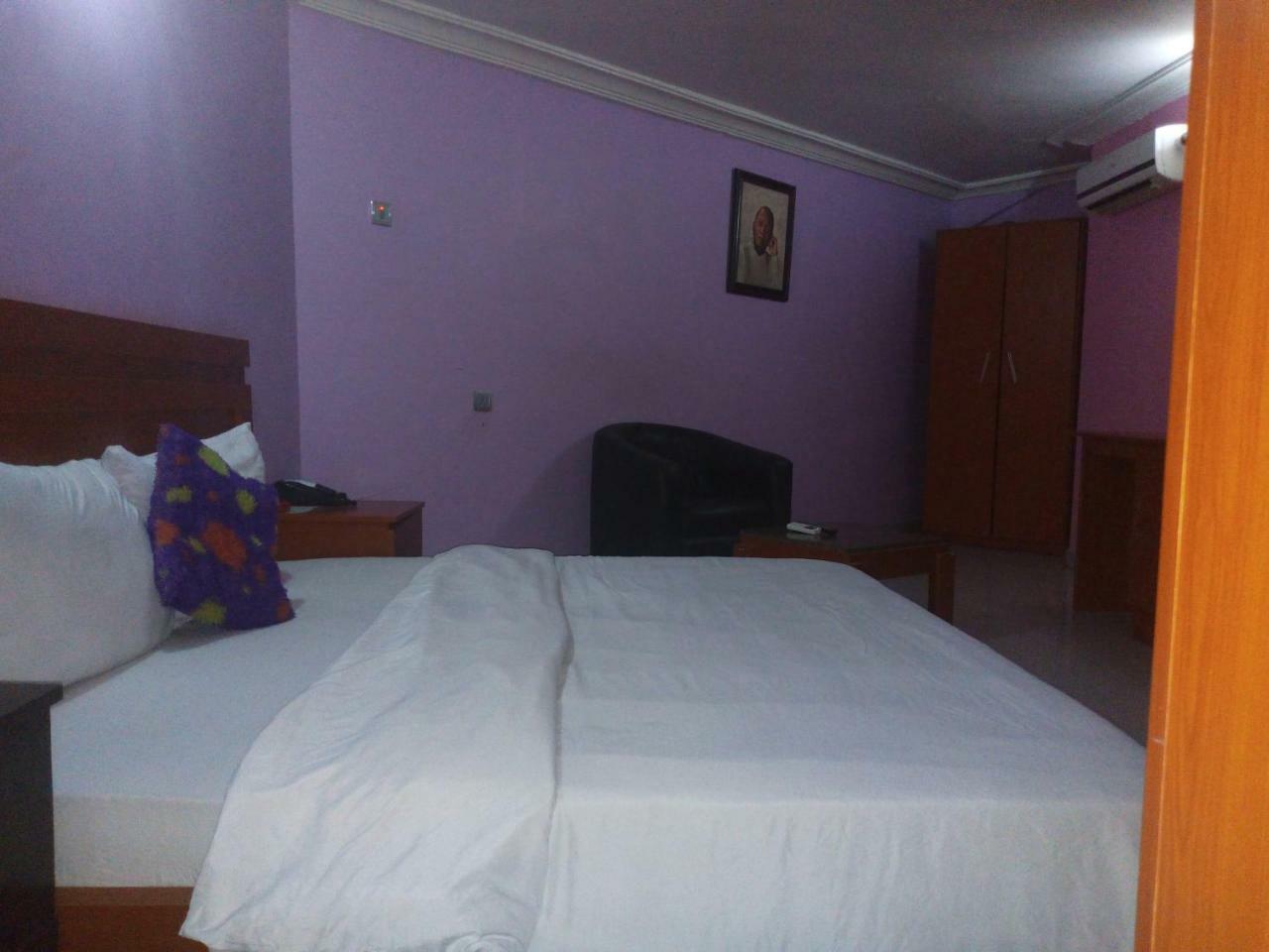 Flamingo Hotel Festac Town Εξωτερικό φωτογραφία